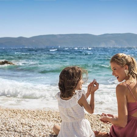 Miramar Sunny Hotel By Valamar Rabac Εξωτερικό φωτογραφία