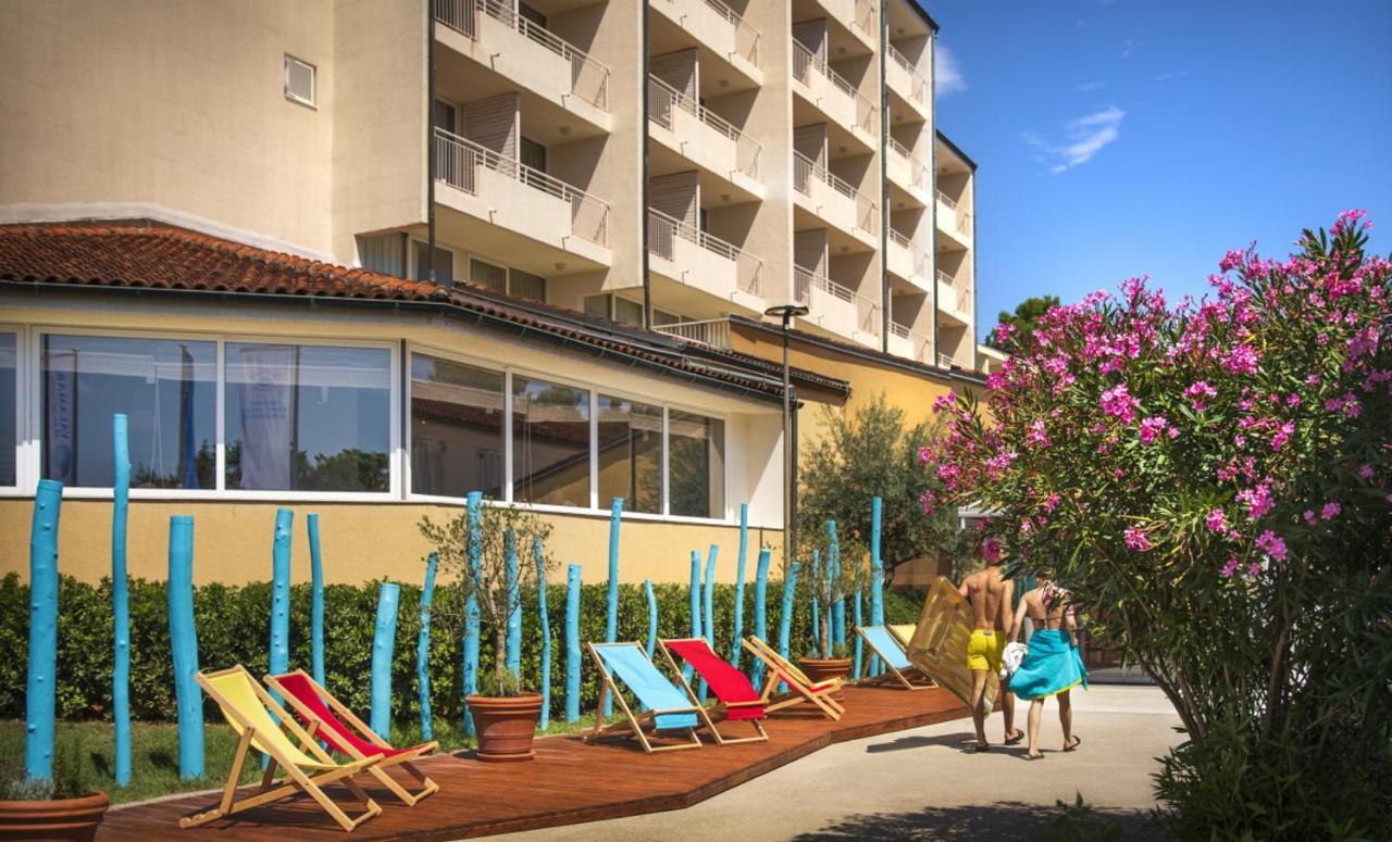 Miramar Sunny Hotel By Valamar Rabac Εξωτερικό φωτογραφία