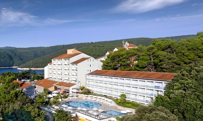 Miramar Sunny Hotel By Valamar Rabac Εξωτερικό φωτογραφία